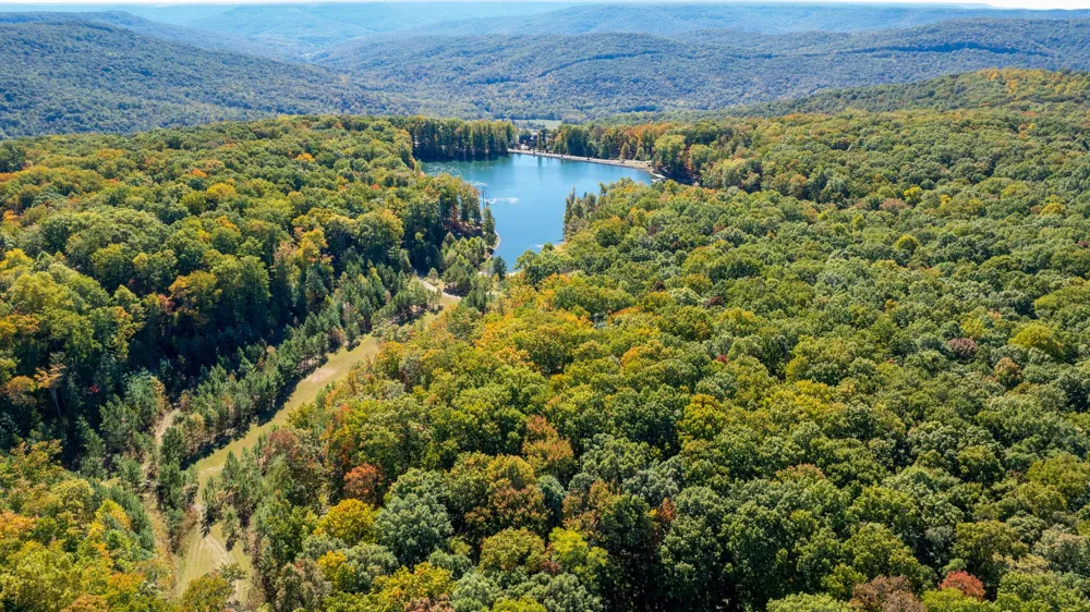 18B Myers Point Rd Sewanee, TN 37375