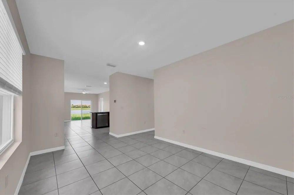 17066 OVAL RUM DRIVE Wimauma, FL 33598