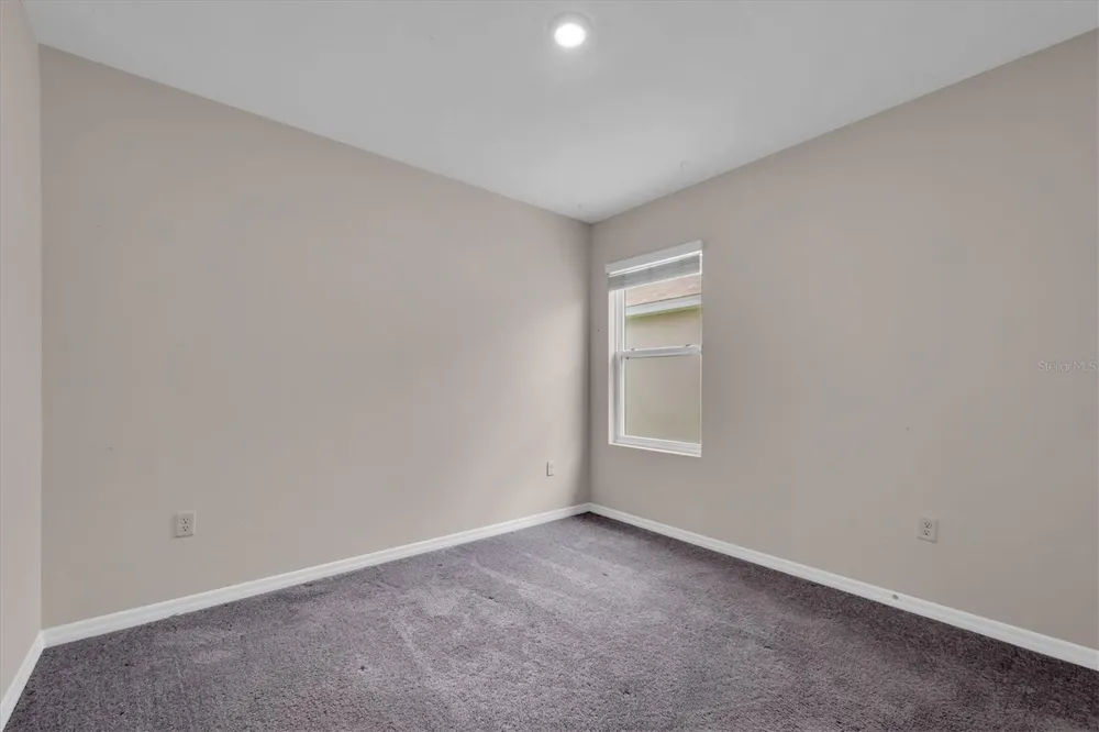 17066 OVAL RUM DRIVE Wimauma, FL 33598