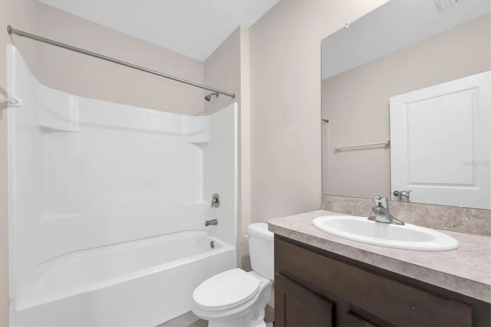 17066 OVAL RUM DRIVE Wimauma, FL 33598