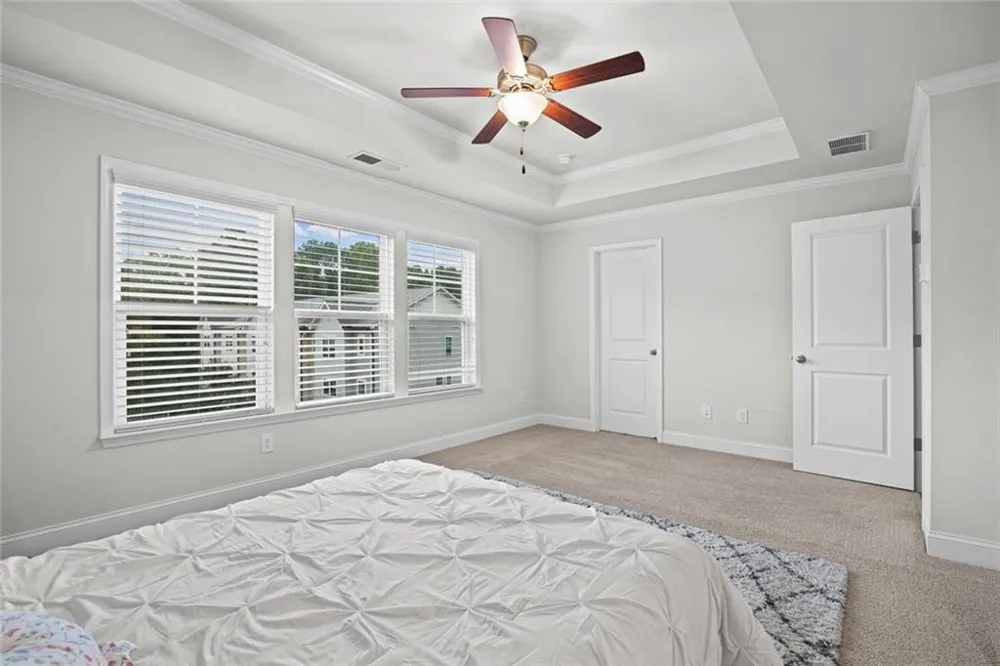 2779 White Oak Lane #20 Decatur, GA 30032