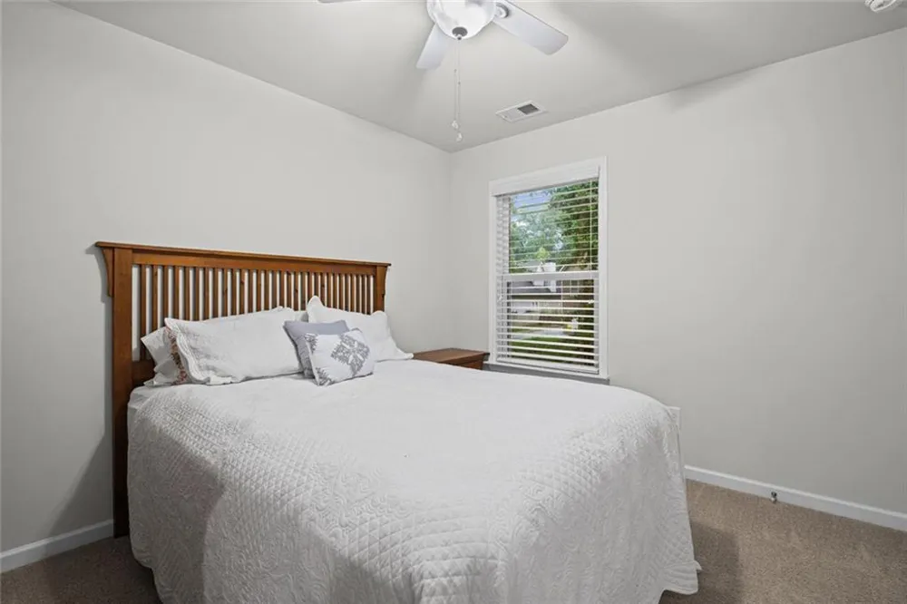 2779 White Oak Lane #20 Decatur, GA 30032