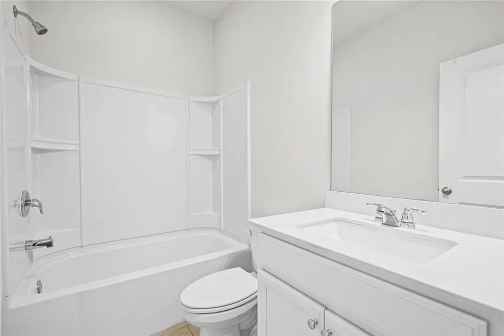 2779 White Oak Lane #20 Decatur, GA 30032
