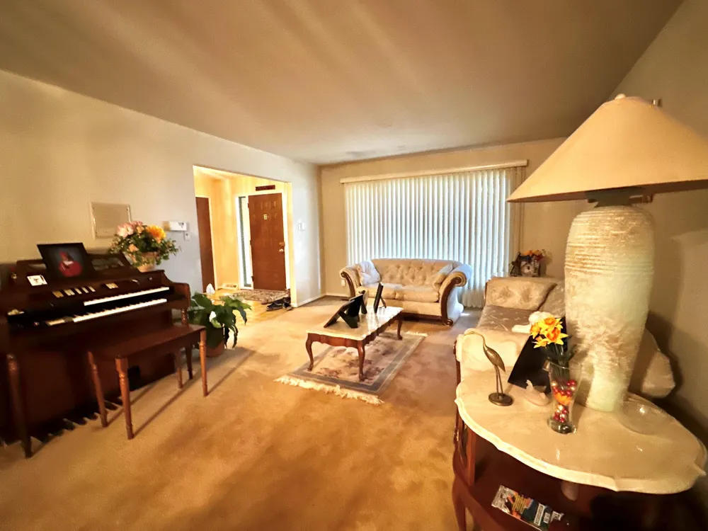 18215 Adrian Street Southfield, MI 48075