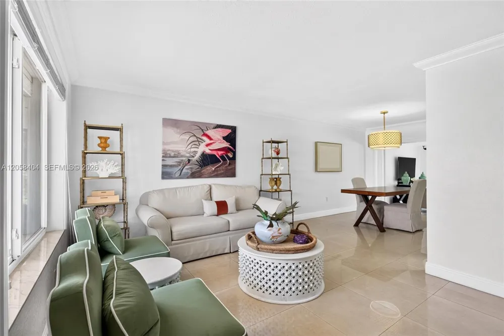 1271 W 78th St Hialeah, FL 33014