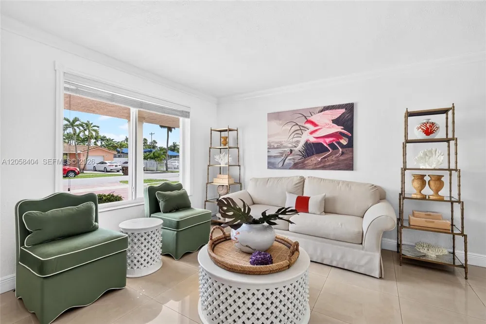 1271 W 78th St Hialeah, FL 33014