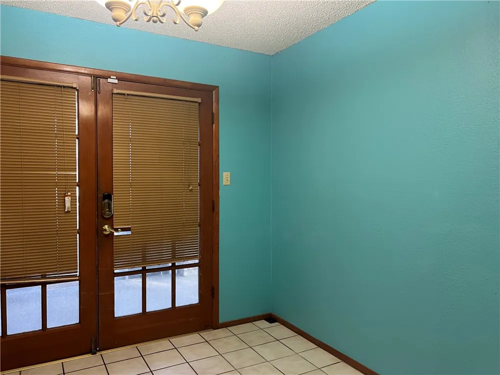 365 County Road 1341 Alice, TX 78332
