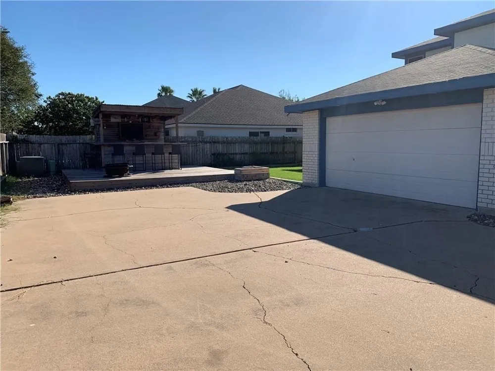15334 Barataria Drive Corpus Christi, TX 78418