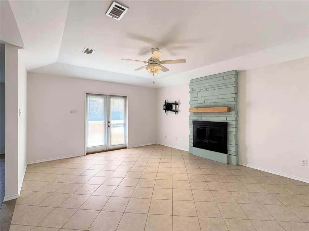 15334 Barataria Drive Corpus Christi, TX 78418