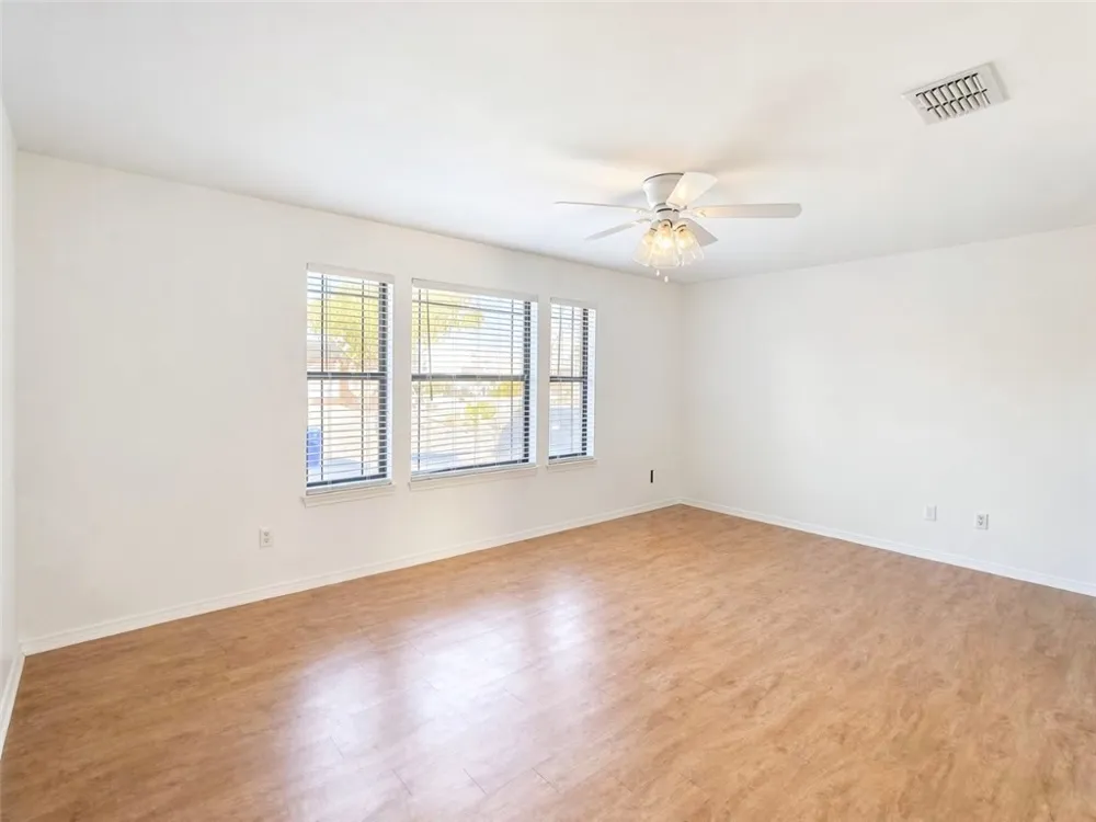 15334 Barataria Drive Corpus Christi, TX 78418