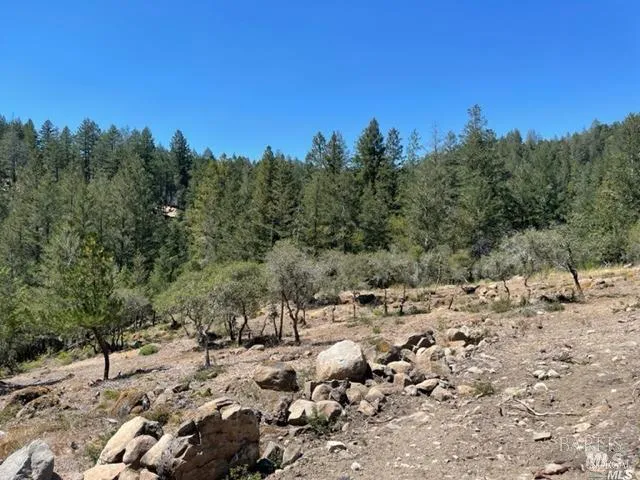 5070 Gates Road Santa Rosa, CA 95404