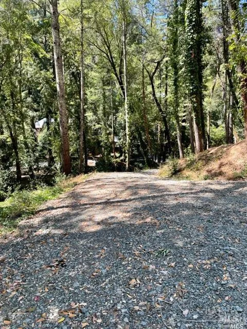 5070 Gates Road Santa Rosa, CA 95404