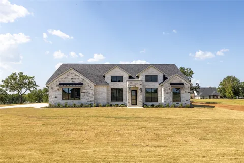 114 Red Bud Road