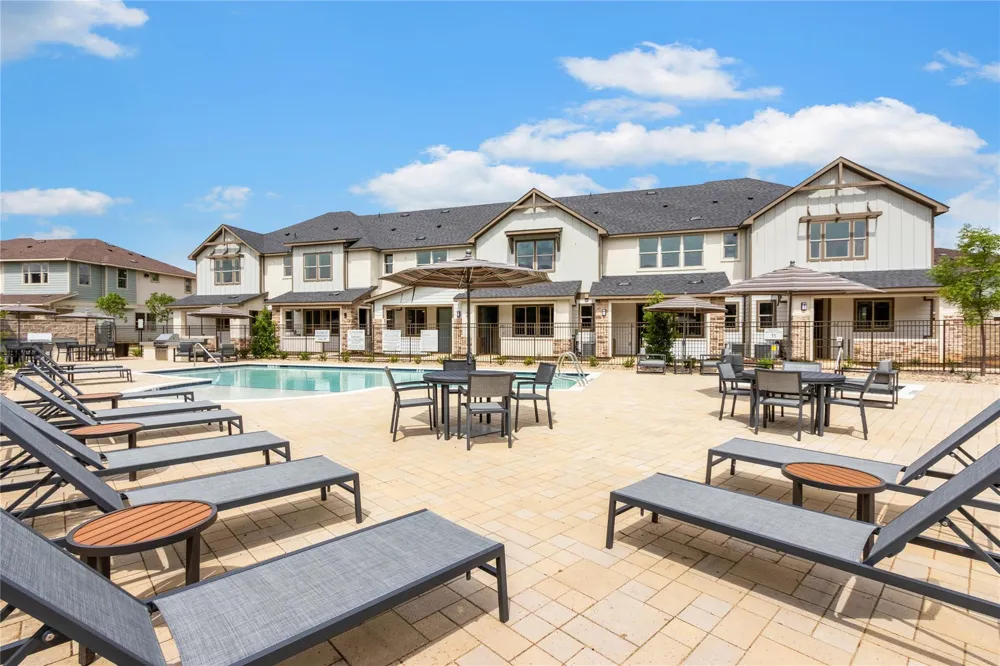 5900 Us 287 Arlington, TX 76017
