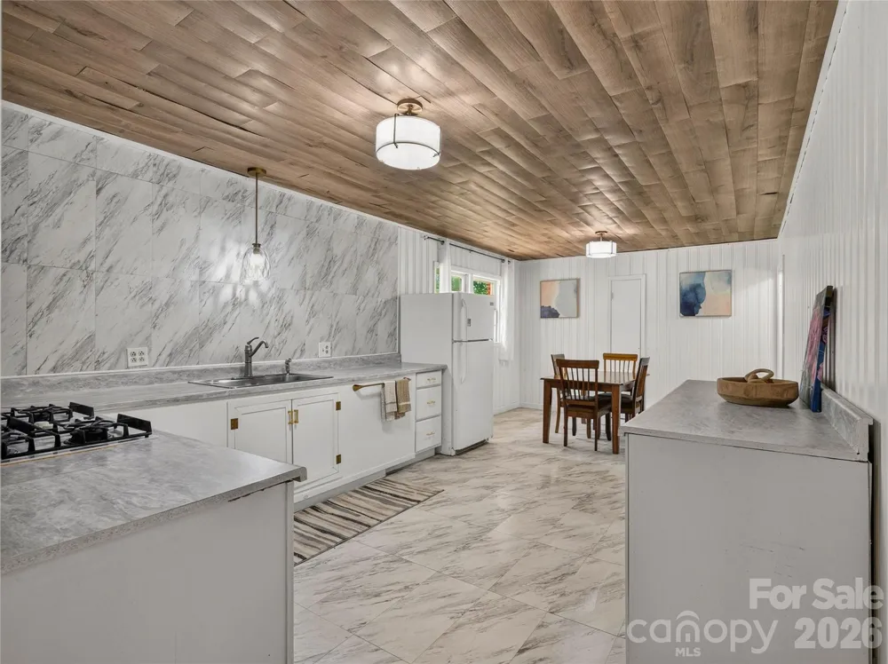 604 Belue Mill Road Landrum, SC 29356