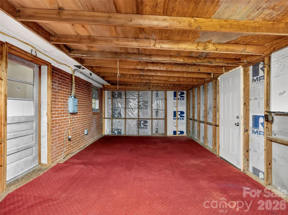 604 Belue Mill Road Landrum, SC 29356
