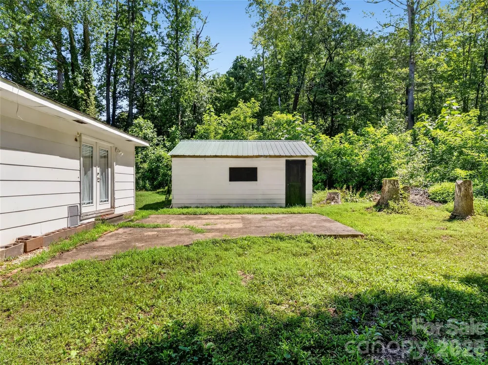 604 Belue Mill Road Landrum, SC 29356