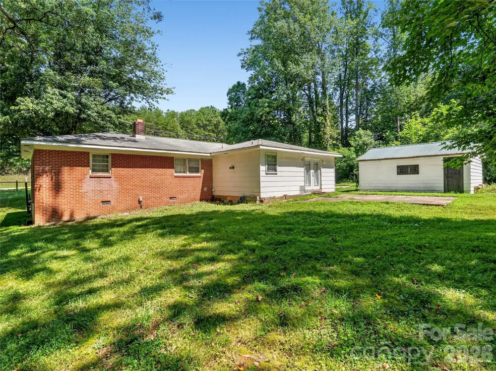 604 Belue Mill Road Landrum, SC 29356