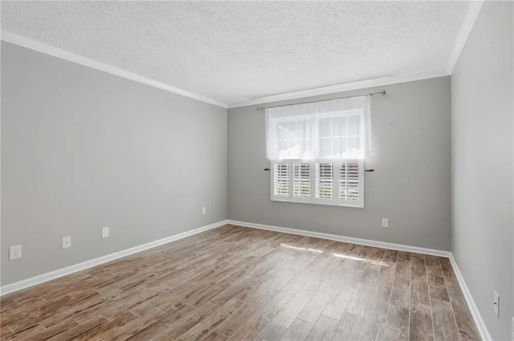 3073 Westwood Way Alpharetta, GA 30004