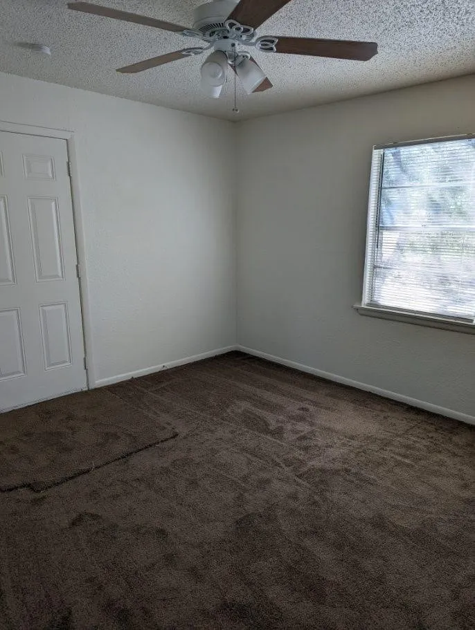 407 Paluxy Street Glen Rose, TX 76043