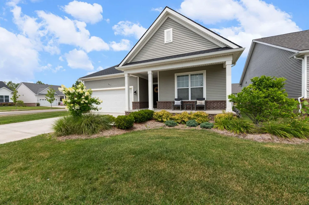 3775 Park Creek Lane Canton, MI 48188