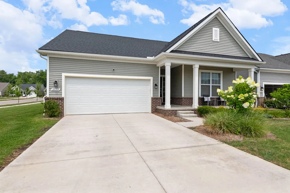 3775 Park Creek Lane Canton, MI 48188