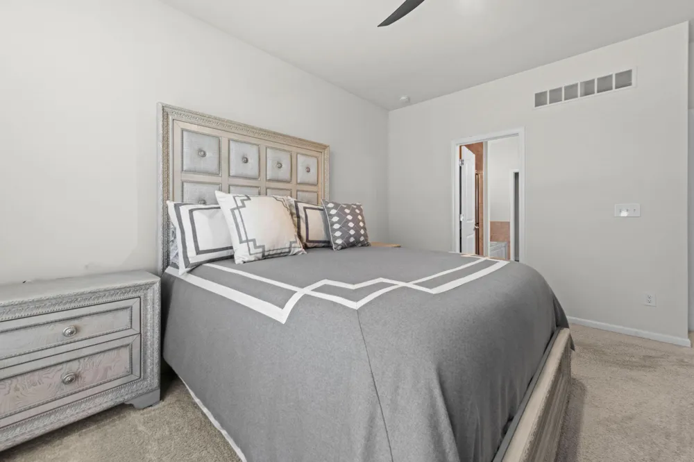 3775 Park Creek Lane Canton, MI 48188