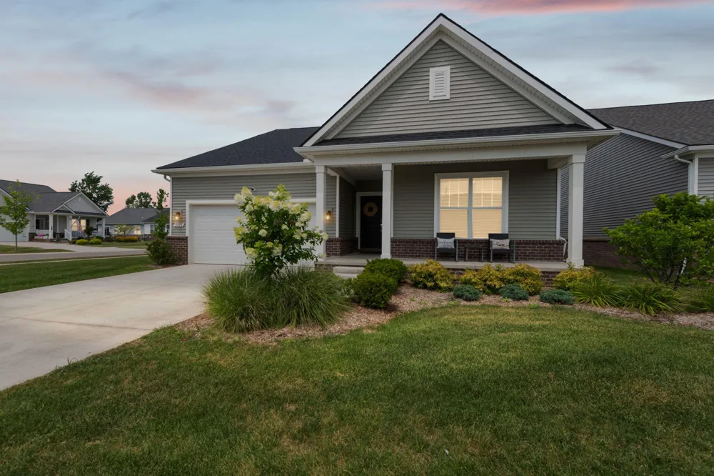 3775 Park Creek Lane Canton, MI 48188