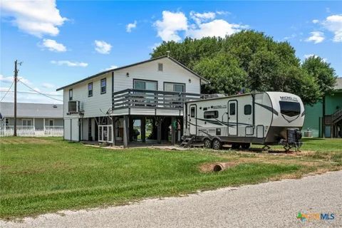 654 Calumet Drive