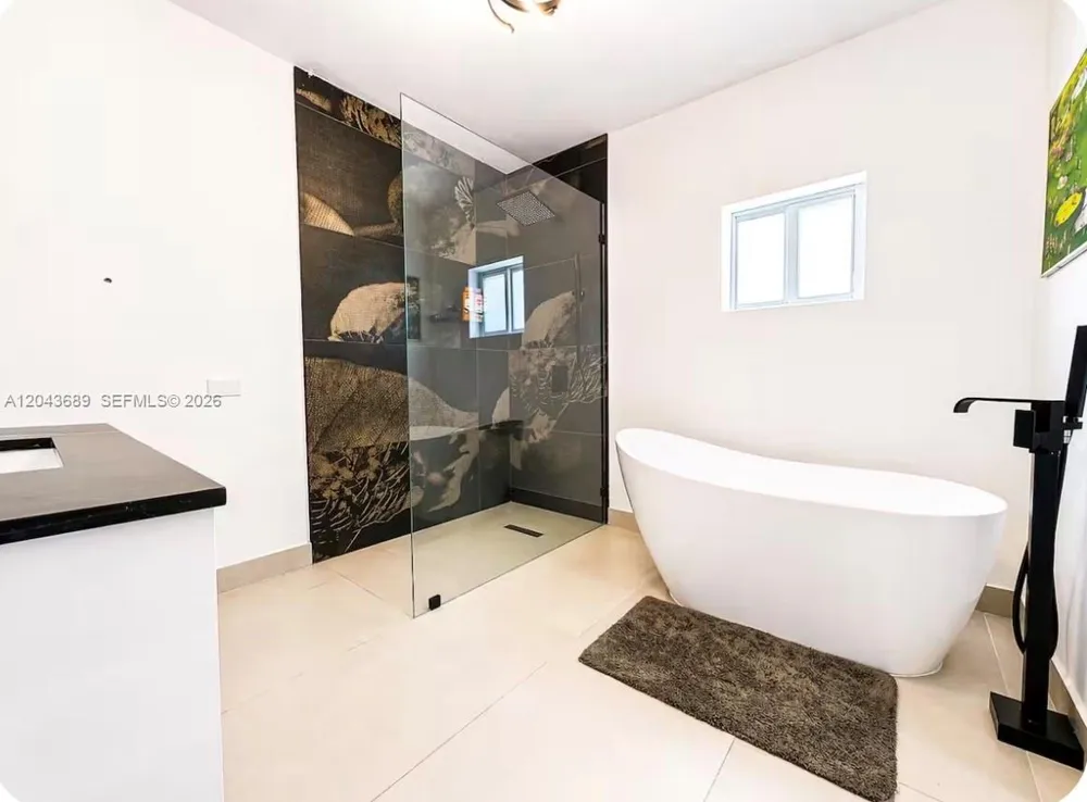 134 NE 117 st Miami, FL 33168