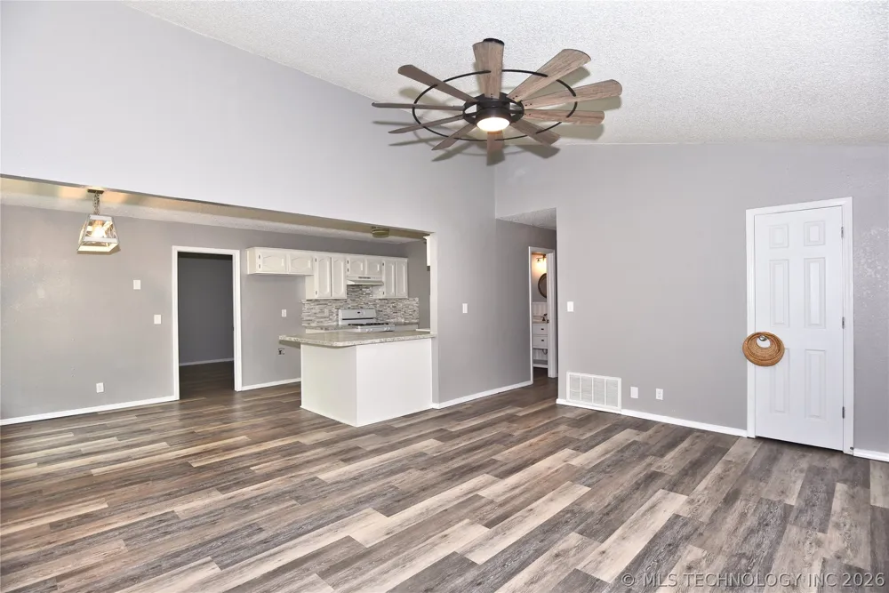 1339 E 138th Place Glenpool, OK 74033