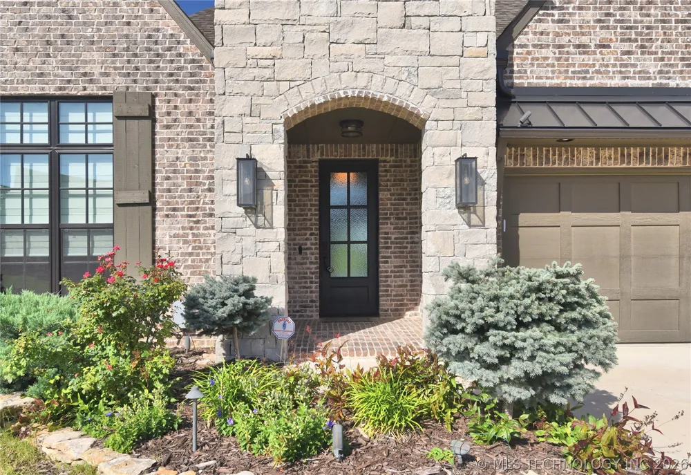 12516 S 102nd EastAvenue Bixby, OK 74008