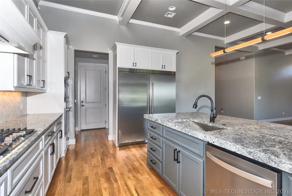 12516 S 102nd EastAvenue Bixby, OK 74008