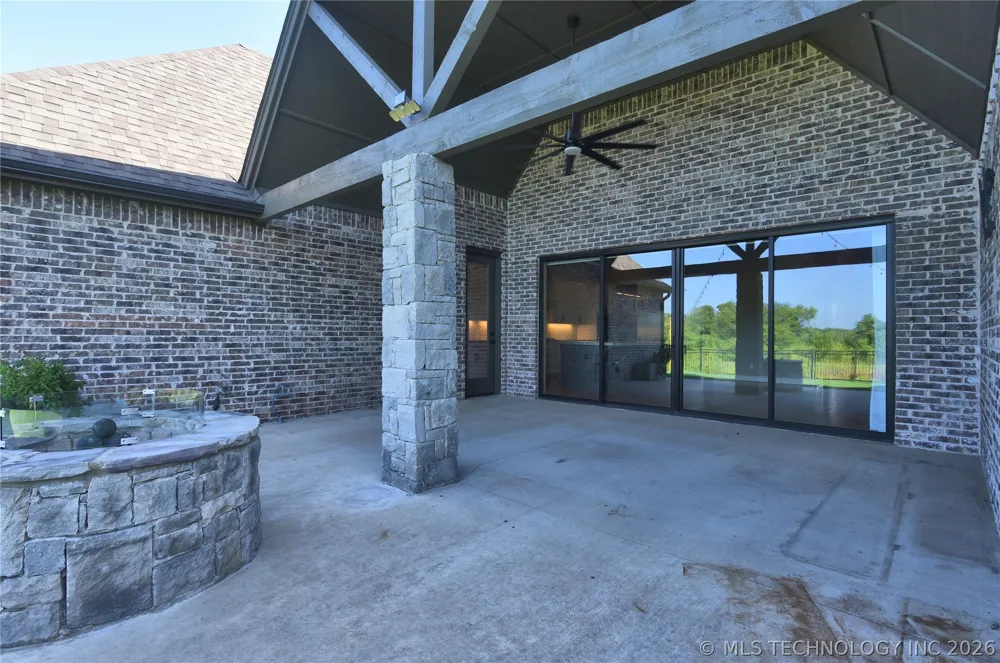 12516 S 102nd EastAvenue Bixby, OK 74008