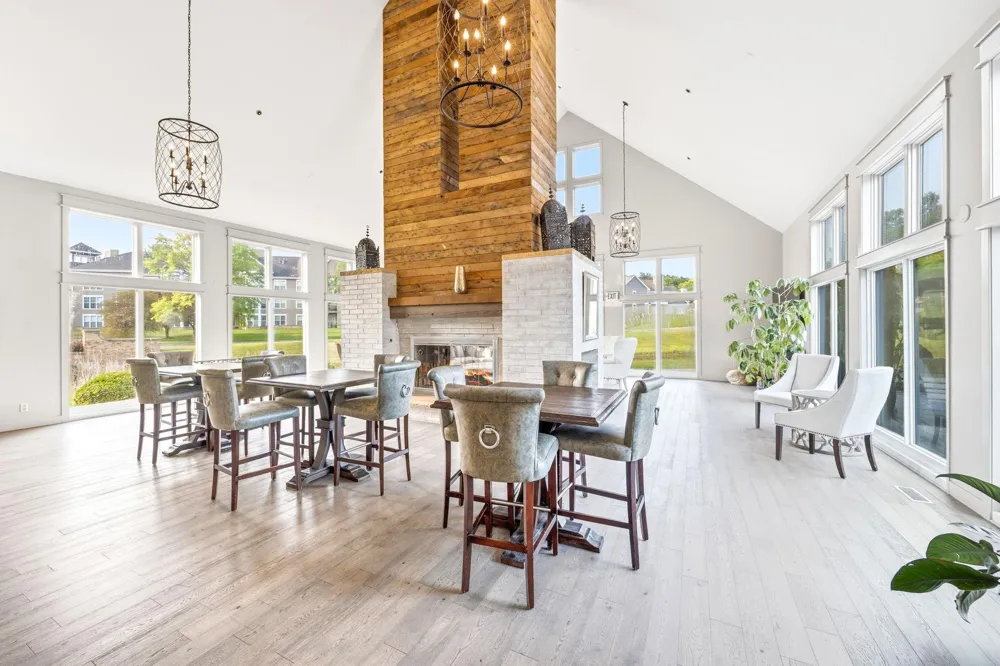 6048 Chasewood Parkway #1 Minnetonka, MN 55343