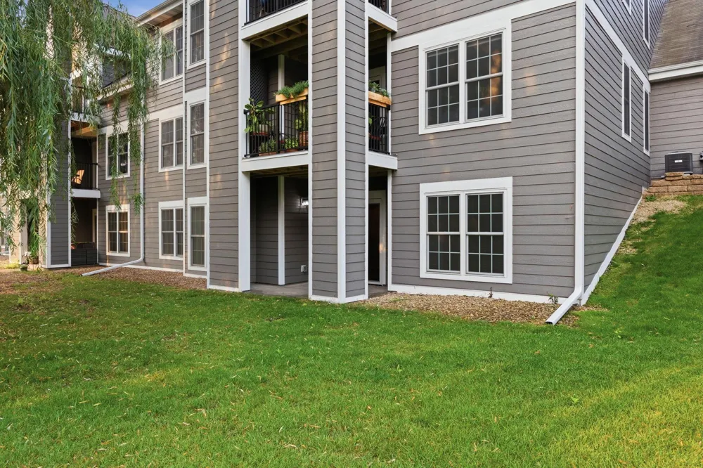 6048 Chasewood Parkway #1 Minnetonka, MN 55343