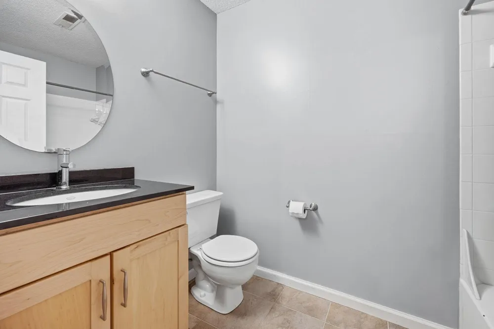 6048 Chasewood Parkway #1 Minnetonka, MN 55343