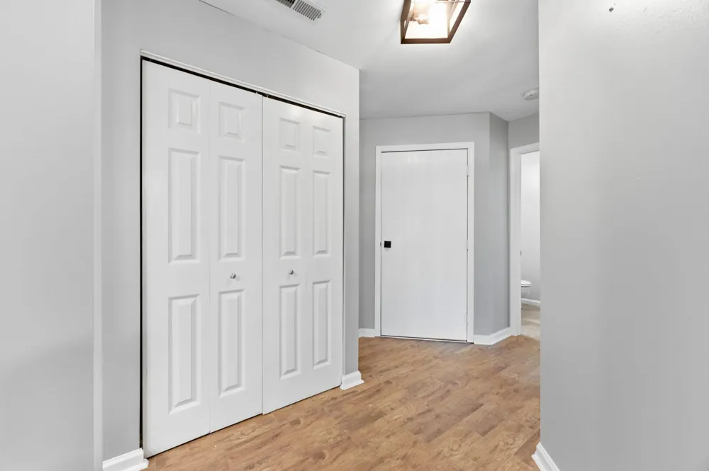 6048 Chasewood Parkway #1 Minnetonka, MN 55343