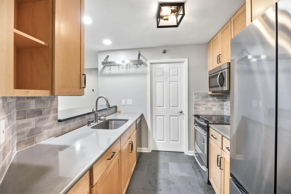 6048 Chasewood Parkway #1 Minnetonka, MN 55343