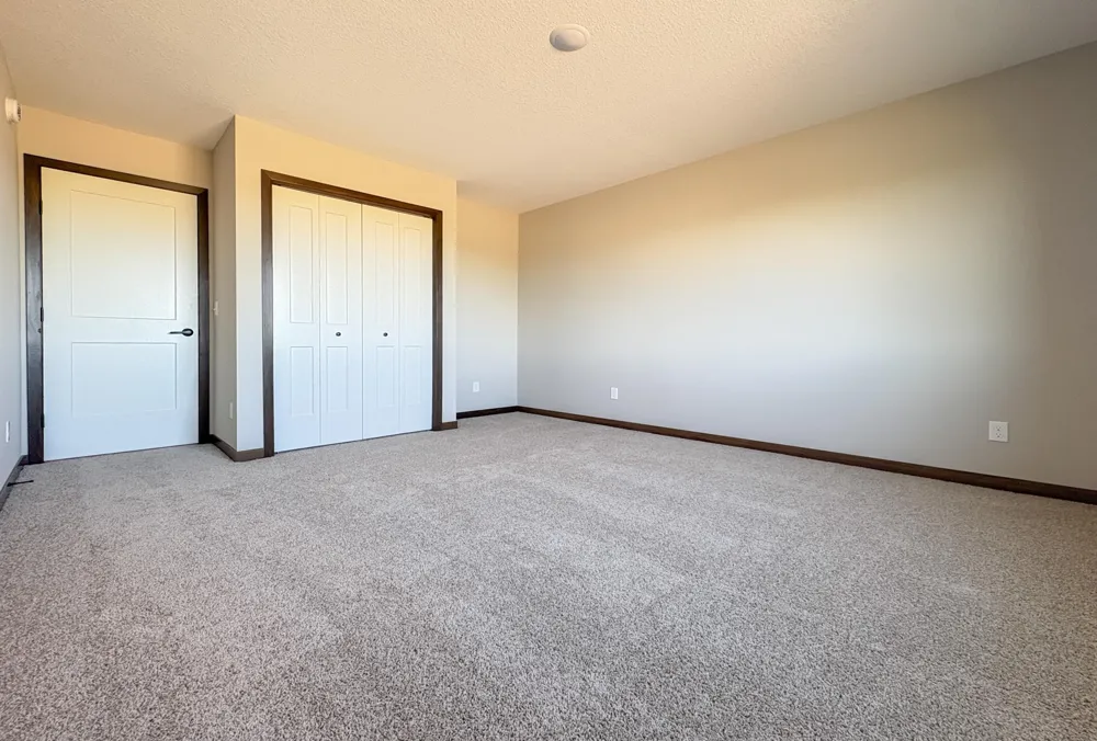 14250 277th Avenue NW Zimmerman, MN 55398