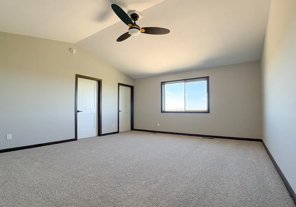 14250 277th Avenue NW Zimmerman, MN 55398