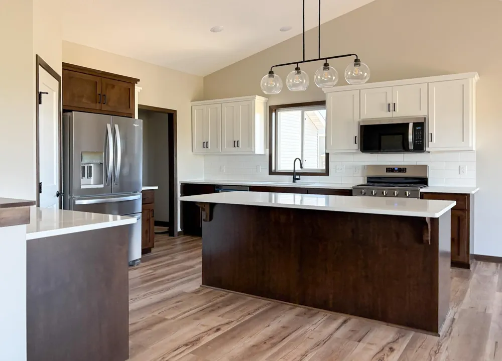 14250 277th Avenue NW Zimmerman, MN 55398