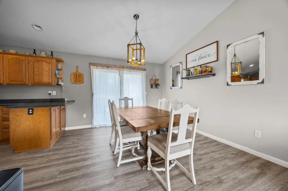 407 9th Street Goodhue, MN 55027
