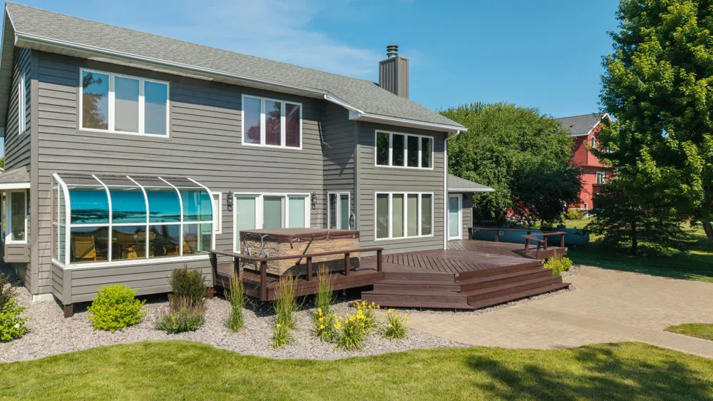 12 Lake Shetek Drive Slayton, MN 56172