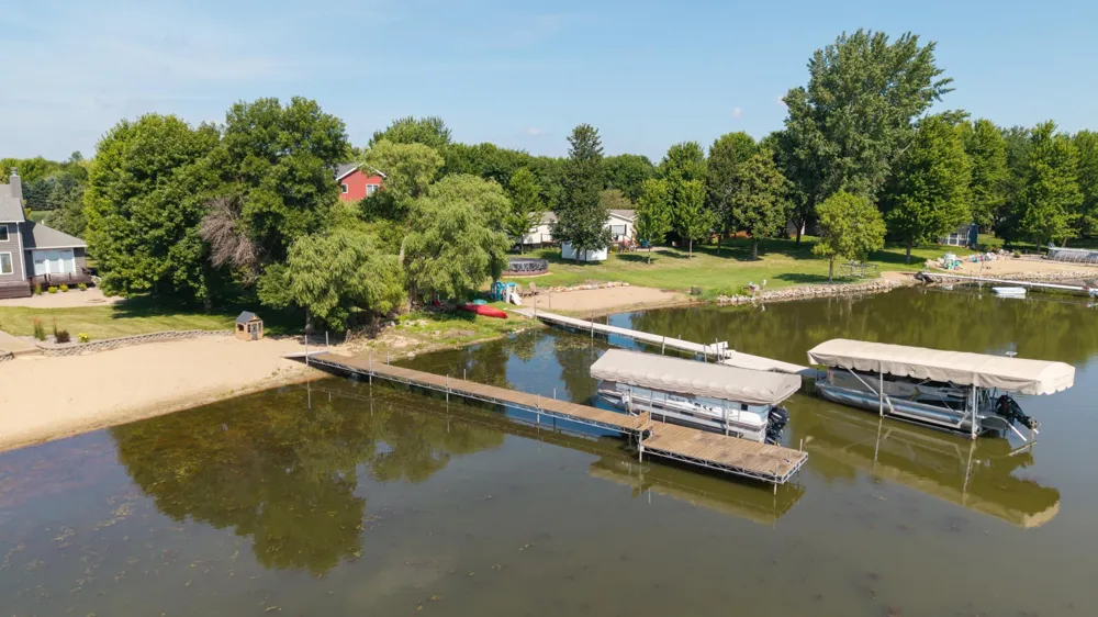 12 Lake Shetek Drive Slayton, MN 56172