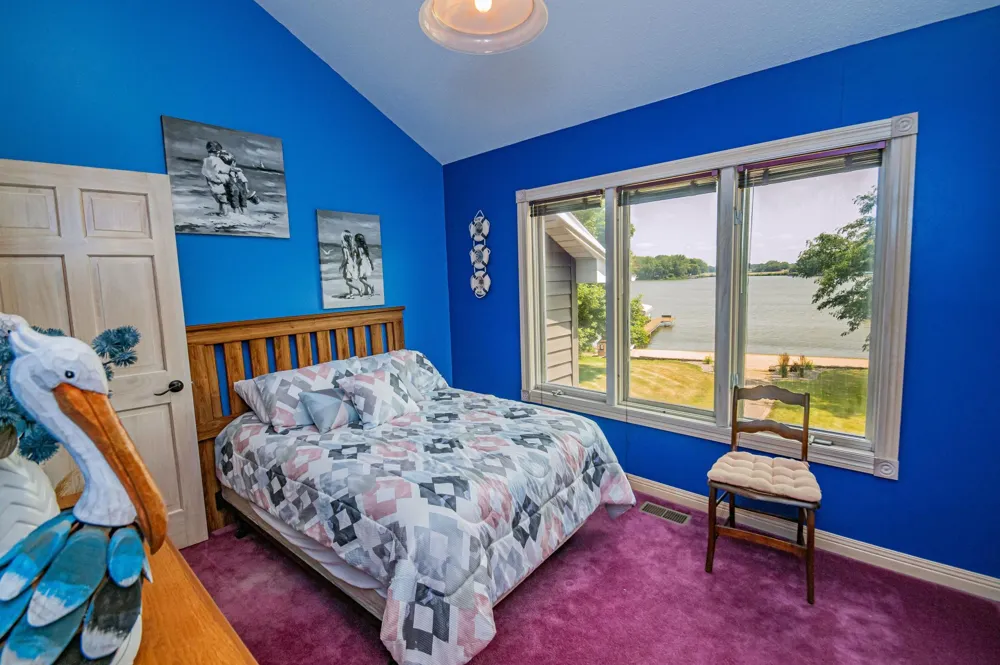 12 Lake Shetek Drive Slayton, MN 56172