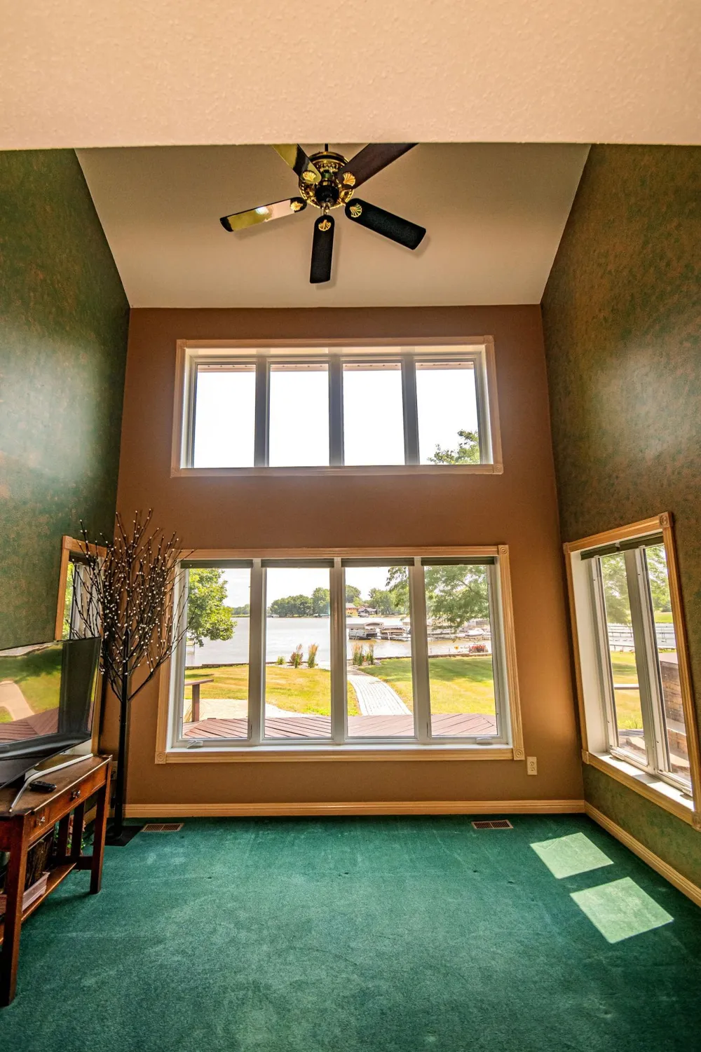 12 Lake Shetek Drive Slayton, MN 56172