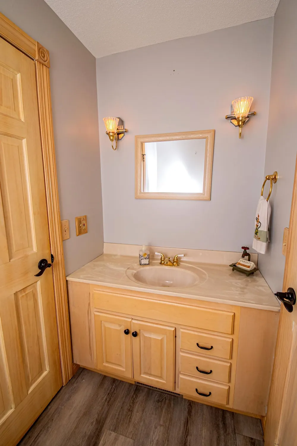 12 Lake Shetek Drive Slayton, MN 56172