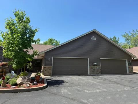 251 Shoreview Estate