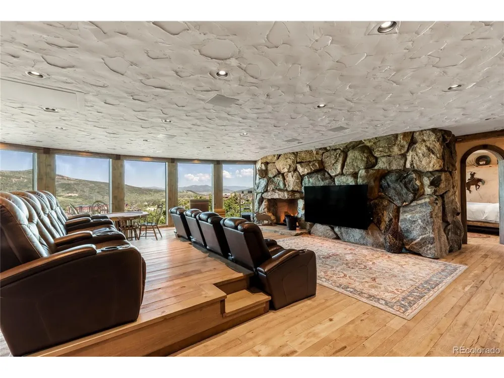 2555 Ski Trail Lane Steamboat Springs, CO 80487